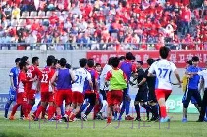 2014业余联赛总决赛合肥落幕 武汉宏兴夺冠 2014业余联赛总决赛合肥落幕 武汉宏兴夺冠